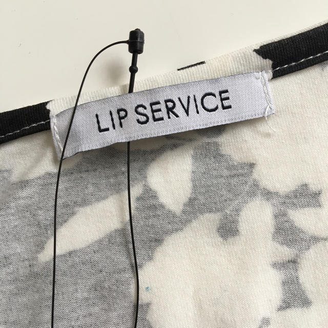 LIP SERVICE(リップサービス)のLIP SERVICE カットソー レディースのトップス(カットソー(長袖/七分))の商品写真