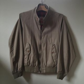 バラクータ(BARACUTA)のBARACUTA スタンド カラー ジップ ジャケット 38 ベージュ(ブルゾン)