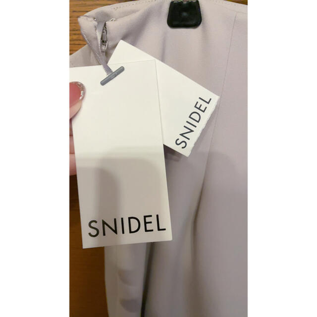 SNIDEL(スナイデル)のSNIDEL  フレアミニスカート　新品未使用タグ付き レディースのスカート(ミニスカート)の商品写真