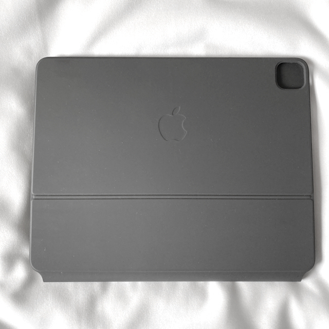 Apple(アップル)の12.9インチiPad Pro（第4世代）用Magic Keyboard スマホ/家電/カメラのPC/タブレット(その他)の商品写真
