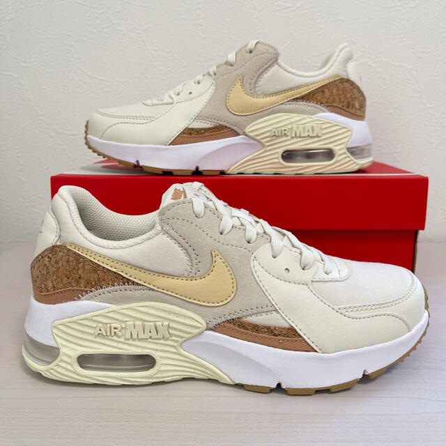 NIKE WMNS AIR MAX EXCEE CORK WHITE＜24cm＞