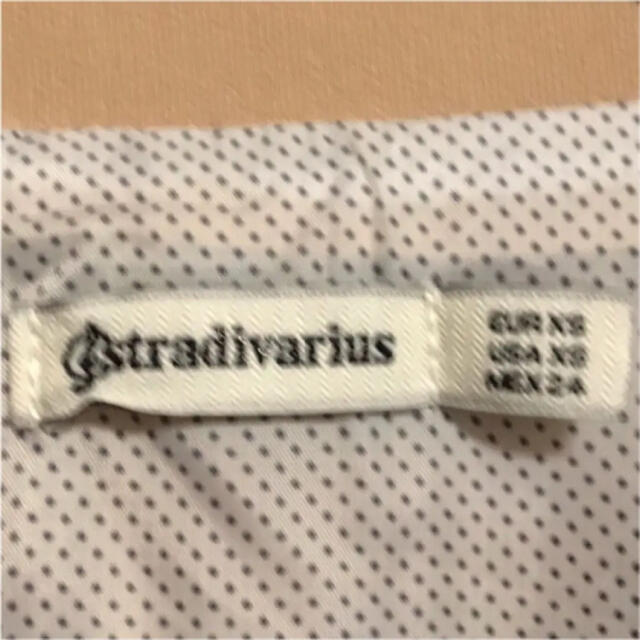 Stradivarius 美品　テーラードジャケット　送料込みです レディースのジャケット/アウター(テーラードジャケット)の商品写真