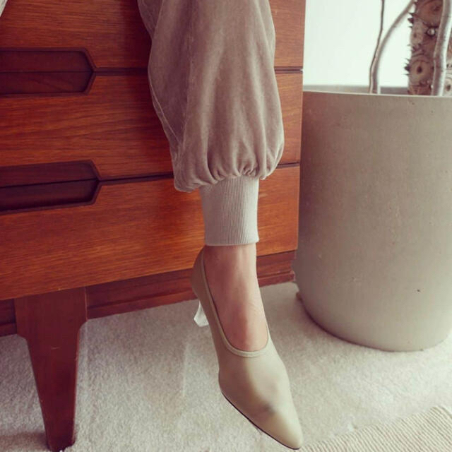 人気商品】 THE ROW Mesh Sock Pump sz.36 ハイヒール/パンプス