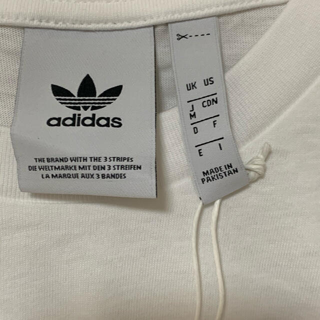 adidas(アディダス)の新品　アディダス メンズのトップス(Tシャツ/カットソー(半袖/袖なし))の商品写真