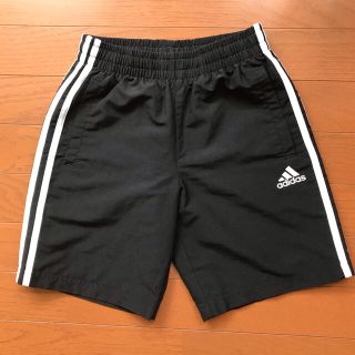 アディダス(adidas)のアディダス　ハーフパンツ　140cm(パンツ/スパッツ)