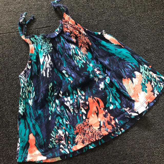 Old Navy(オールドネイビー)の新品　OLDNAVY トップス　18-24m キッズ/ベビー/マタニティのキッズ服女の子用(90cm~)(Tシャツ/カットソー)の商品写真