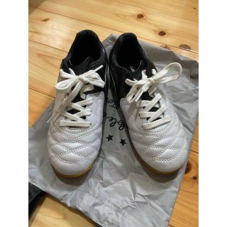 アンブロ(UMBRO)のumbro★体育館シューズ★21cm★美品(シューズ)