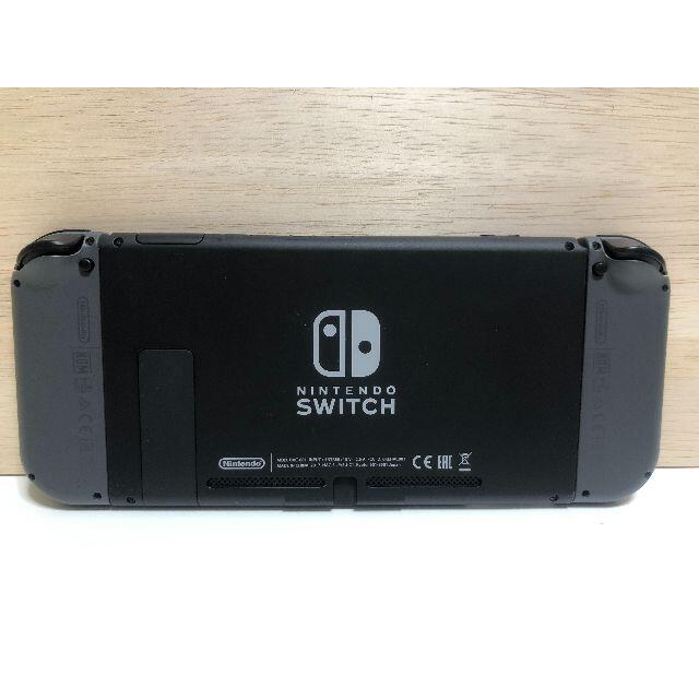 任天堂(ニンテンドウ)のNintendo Switch　Joy-Con (L) / (R) グレー　美品 エンタメ/ホビーのゲームソフト/ゲーム機本体(家庭用ゲーム機本体)の商品写真