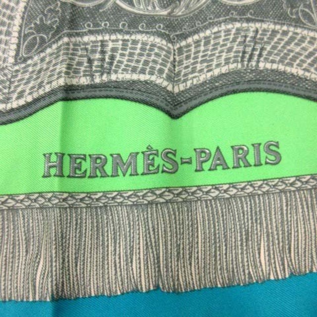 Hermes(エルメス)のエルメス カレ90 poste et cavalerie サーベル飾袋 スカーフ レディースのファッション小物(バンダナ/スカーフ)の商品写真