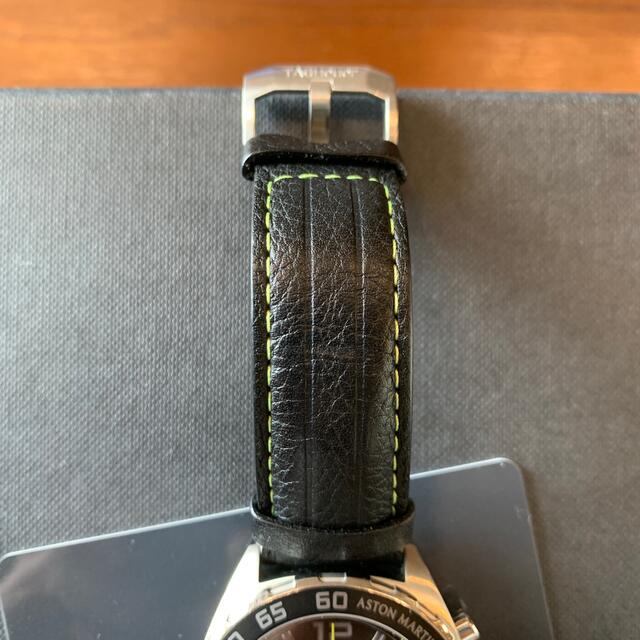 TAG Heuer(タグホイヤー)のタグホイヤー  フォーミュラ1 クロノグラフ アストンマーティン エディション メンズの時計(腕時計(アナログ))の商品写真