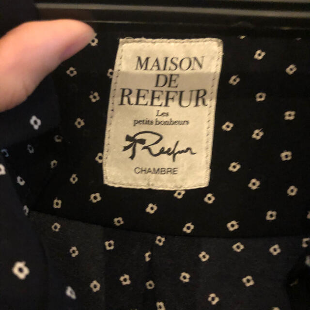 Maison de Reefur(メゾンドリーファー)のメゾンドリーファー　ブラウス　花柄　シャツ レディースのトップス(シャツ/ブラウス(長袖/七分))の商品写真