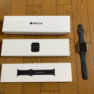 アップルウォッチ(Apple Watch)のApple Watch SE アップルウォッチse シルバー 44mm(腕時計(デジタル))