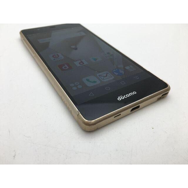 富士通(フジツウ)のSIMフリー arrows SV F-03H ゴールド ◆美品◆540 スマホ/家電/カメラのスマートフォン/携帯電話(スマートフォン本体)の商品写真