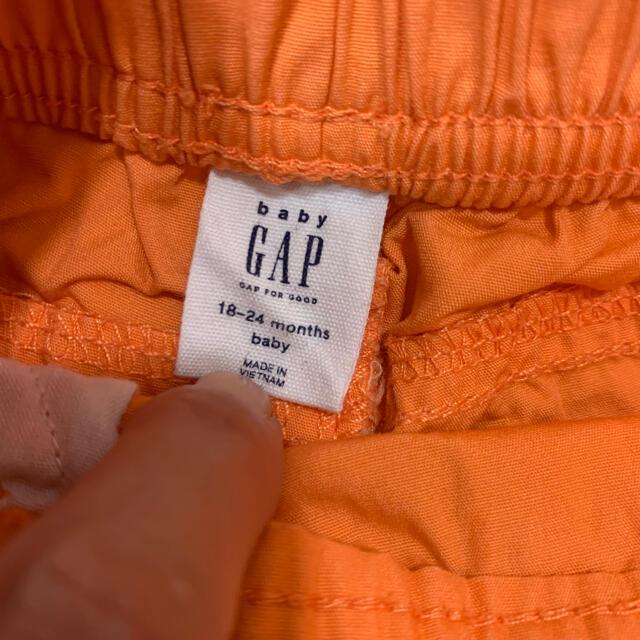 babyGAP(ベビーギャップ)のbaby GAP ショートパンツ二枚セット キッズ/ベビー/マタニティのキッズ服男の子用(90cm~)(パンツ/スパッツ)の商品写真