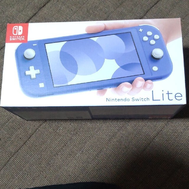 新品未開封 SWITCH  ライト  ブルー