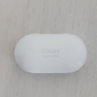 ギャラクシー(Galaxy)のGALAXY BUDS Bluetoothイヤフォン　最終値下げ！！(ヘッドフォン/イヤフォン)