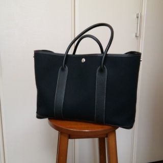 エルメス(Hermes)のｺﾝﾃﾞｨｼｮﾝ良好❗ HERMES ｴﾙﾒｽ ｶﾞｰﾃﾞﾝﾊﾟｰﾃｨｰ 黒(トートバッグ)