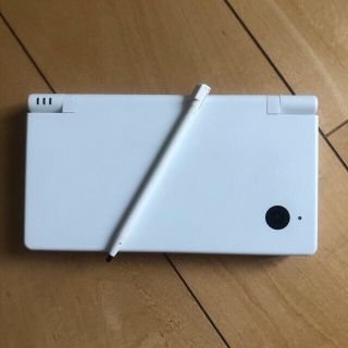 ニンテンドー3DS(ニンテンドー3DS)の3DS ホワイト＋おまけソフト(携帯用ゲーム機本体)