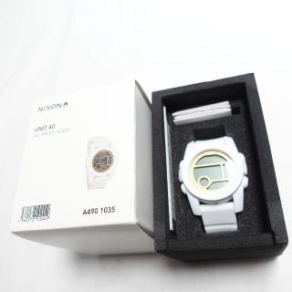 ニクソン(NIXON)のNIXON　腕時計　ホワイト(腕時計(デジタル))