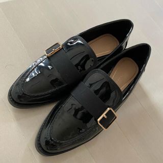 ザラ(ZARA)のZARA ローファー(ローファー/革靴)