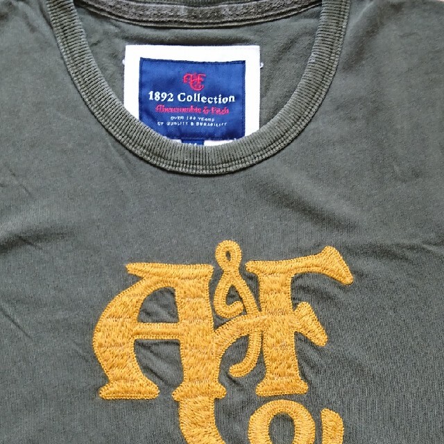 Abercrombie&Fitch(アバクロンビーアンドフィッチ)のアバクロ Tシャツ ロゴ刺繍  米国直営店購入 メンズのトップス(Tシャツ/カットソー(半袖/袖なし))の商品写真