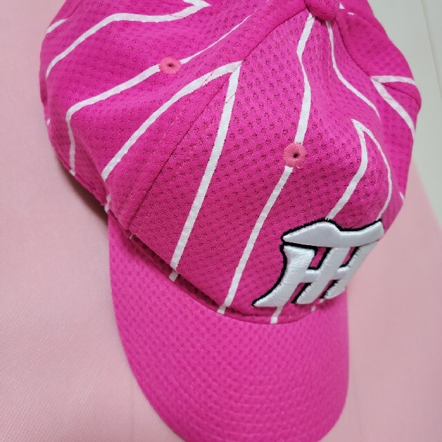 阪神タイガース(ハンシンタイガース)の阪神タイガース キャップ 帽子 ピンク スポーツ/アウトドアの野球(応援グッズ)の商品写真