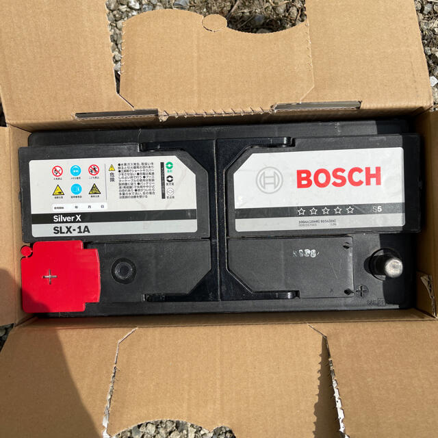 BOSCH(ボッシュ)のベンツSLX-1A BOSCH ボッシュ 欧州車用 バッテリー 100Ah中古品 自動車/バイクの自動車(メンテナンス用品)の商品写真