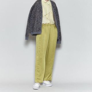 ビューティアンドユースユナイテッドアローズ(BEAUTY&YOUTH UNITED ARROWS)の6 ROKU NEW SATIN PANTS サテンパンツ(カジュアルパンツ)