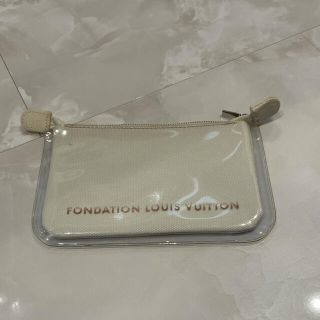 ルイヴィトン(LOUIS VUITTON)のルイヴィトン美術館　ポーチ(ポーチ)