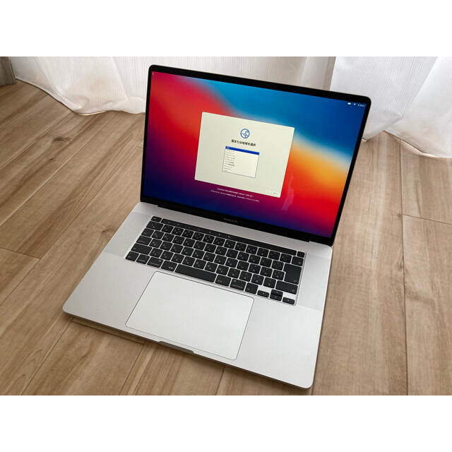 Mac (Apple) - 【6月8日23時まで限定OFF】16インチMacBook Pro シルバー