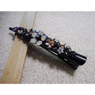 新品未使用　スワロフスキーダッカールクリップ（ブラウンオパール）リトルムーン(バレッタ/ヘアクリップ)
