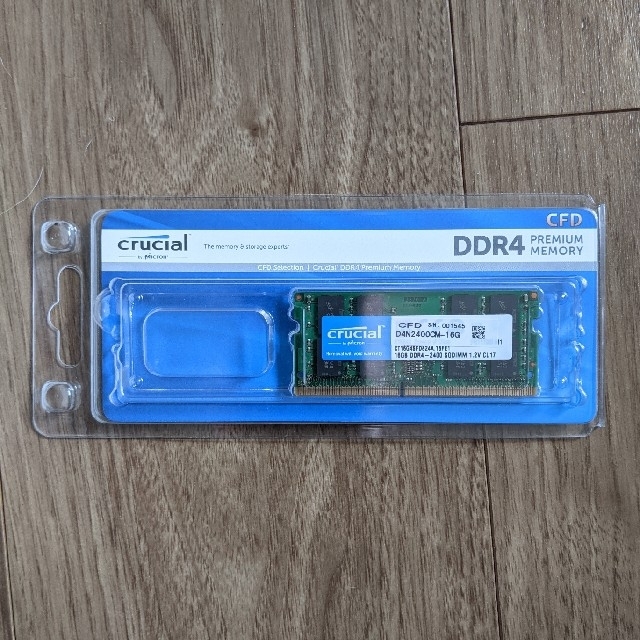Crucial DDR4-2400 16GB SO-DIMM 未開封品