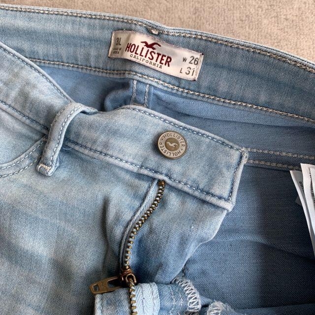 Hollister(ホリスター)のホリスター　薄色　デニム　ストレッチ　スキニー　ロング　26　Мサイズ レディースのパンツ(デニム/ジーンズ)の商品写真