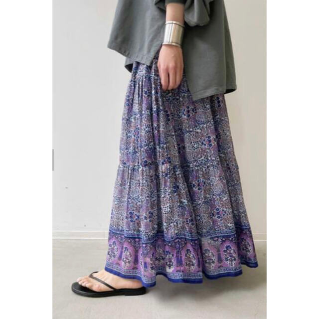 L'Appartement DEUXIEME CLASSE(アパルトモンドゥーズィエムクラス)のBLUE BOHEME/ブルー ボヘム　Cotton Tiered Skirt レディースのスカート(ロングスカート)の商品写真