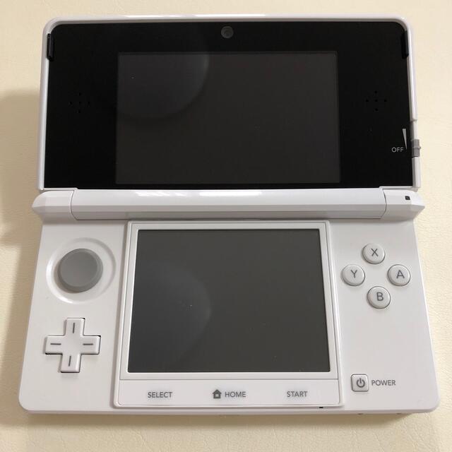 ニンテンドー3DS(ニンテンドー3DS)のNintendo 3DS  本体ピュアホワイト エンタメ/ホビーのゲームソフト/ゲーム機本体(携帯用ゲーム機本体)の商品写真