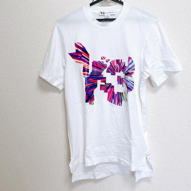 Y-3(ワイスリー)のY-3★Tシャツ メンズのトップス(Tシャツ/カットソー(半袖/袖なし))の商品写真