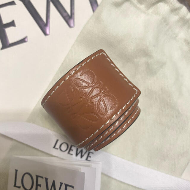 LOEWE ロエベ　スラップ ブレスレット スモール(カーフ)レザー