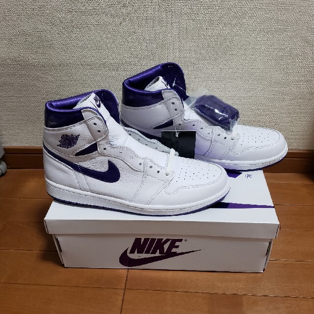 NIKE(ナイキ)のNIKE AIR JORDAN1 HIGH OG Court Purple 29 メンズの靴/シューズ(スニーカー)の商品写真