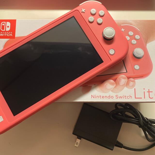 【品】Nintendo Switch LITE コーラル