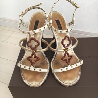 ルイヴィトン(LOUIS VUITTON)のVUITTON サンダル✳︎(サンダル)