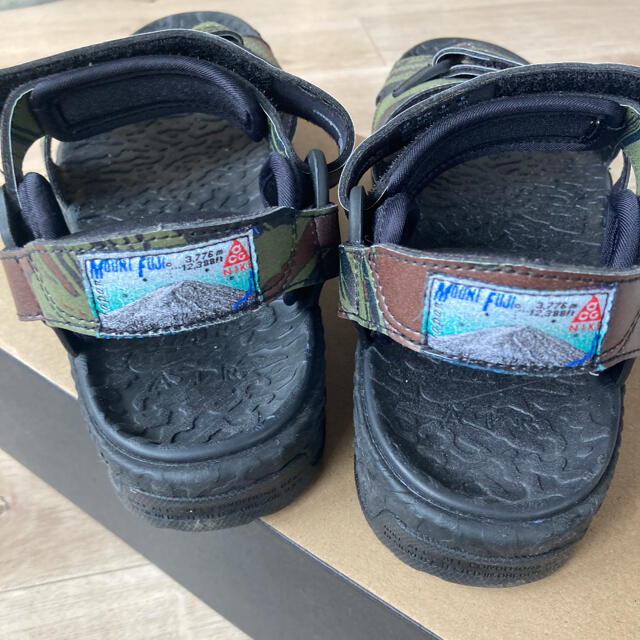美品　NIKE ACG AIR DESCHUTZ ナイキ　サンダル　富士山 メンズの靴/シューズ(サンダル)の商品写真