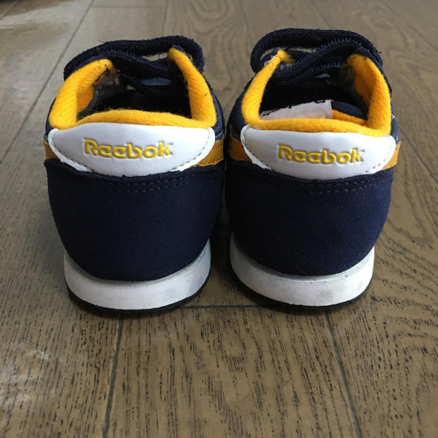 Reebok(リーボック)のReebok ベビーシューズ キッズ/ベビー/マタニティのベビー靴/シューズ(~14cm)(スニーカー)の商品写真