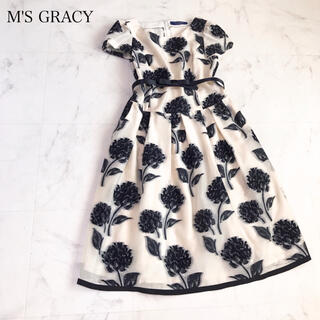 M'S GRACY - エムズグレイシー 花柄ワンピース 40の通販 by shop ...