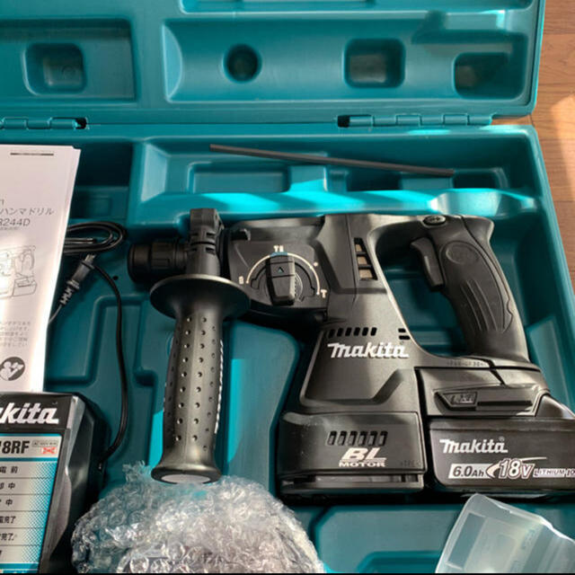 Makita(マキタ)の専用！マキタ‼︎HR244DRGX黒 2セット スポーツ/アウトドアの自転車(工具/メンテナンス)の商品写真