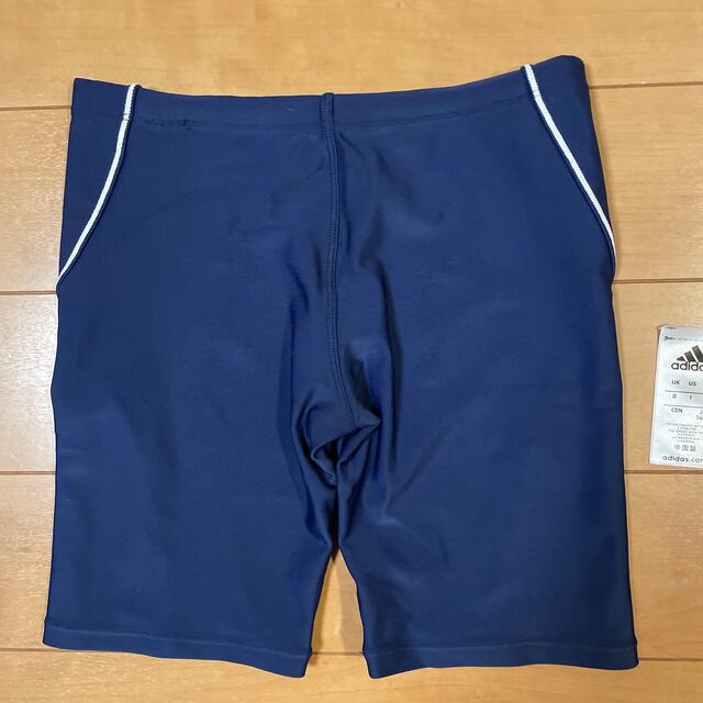 adidas(アディダス)のアディダス　水着　140サイズ キッズ/ベビー/マタニティのキッズ服男の子用(90cm~)(水着)の商品写真