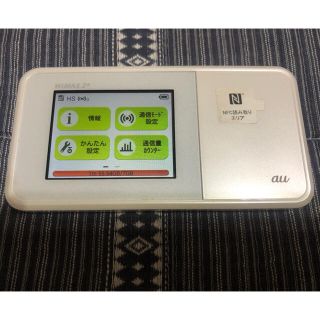 エーユー(au)の💄WiMAX2+ W03美品💄ポケットwifiルーター (PC周辺機器)