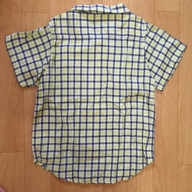 DILASH(ディラッシュ)の新品　DILASH ディラッシュ　半袖シャツ　130 キッズ/ベビー/マタニティのキッズ服男の子用(90cm~)(Tシャツ/カットソー)の商品写真