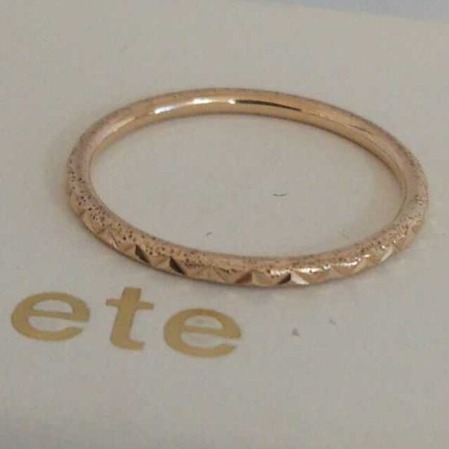 ete(エテ)のエテ K10 クレール リング 13号 カット スターダスト レイヤード 美品 レディースのアクセサリー(リング(指輪))の商品写真