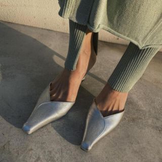 アメリヴィンテージ(Ameri VINTAGE)のamerivintage  アメリ　LITTLE SQUARE TOE MULE(ミュール)