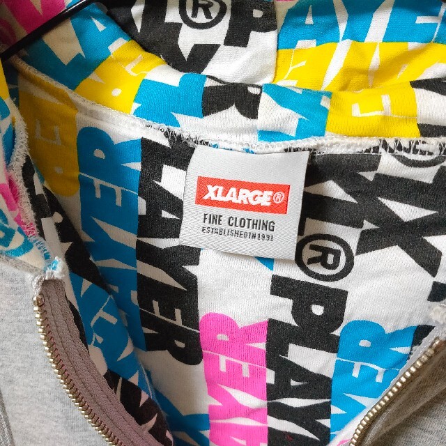 XLARGE(エクストララージ)の美品 エクストララージ ジップアップパーカー XLARGE メンズ M 即日対応 メンズのトップス(パーカー)の商品写真